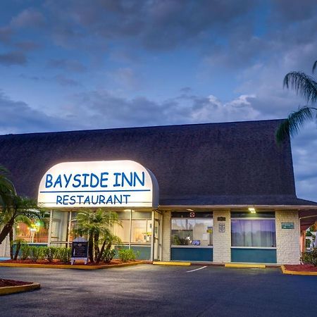 Bayside Inn Pinellas Park - Clearwater Exterior foto